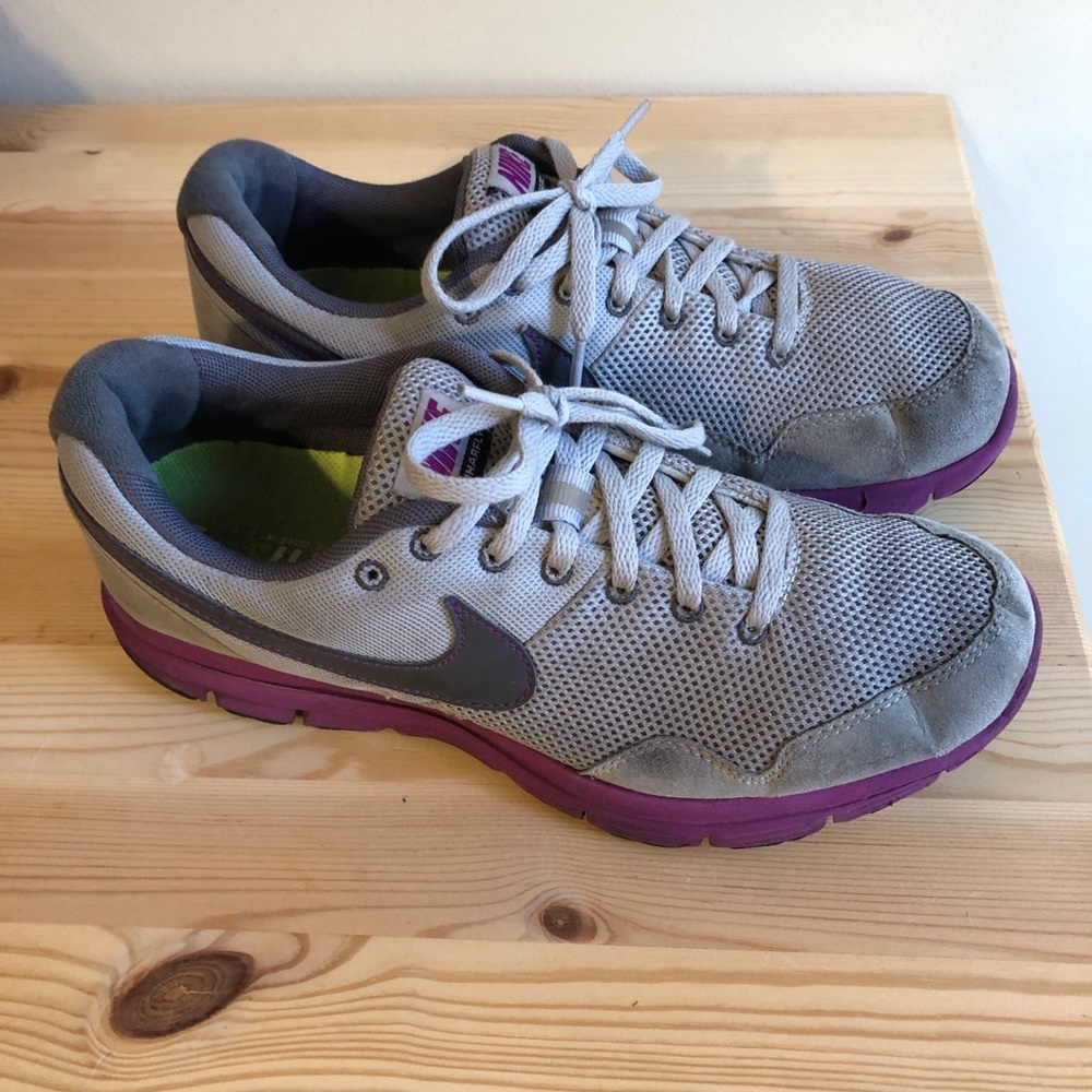 Nike Lunarfly Gray/Purple Sneaker Sz 8.5